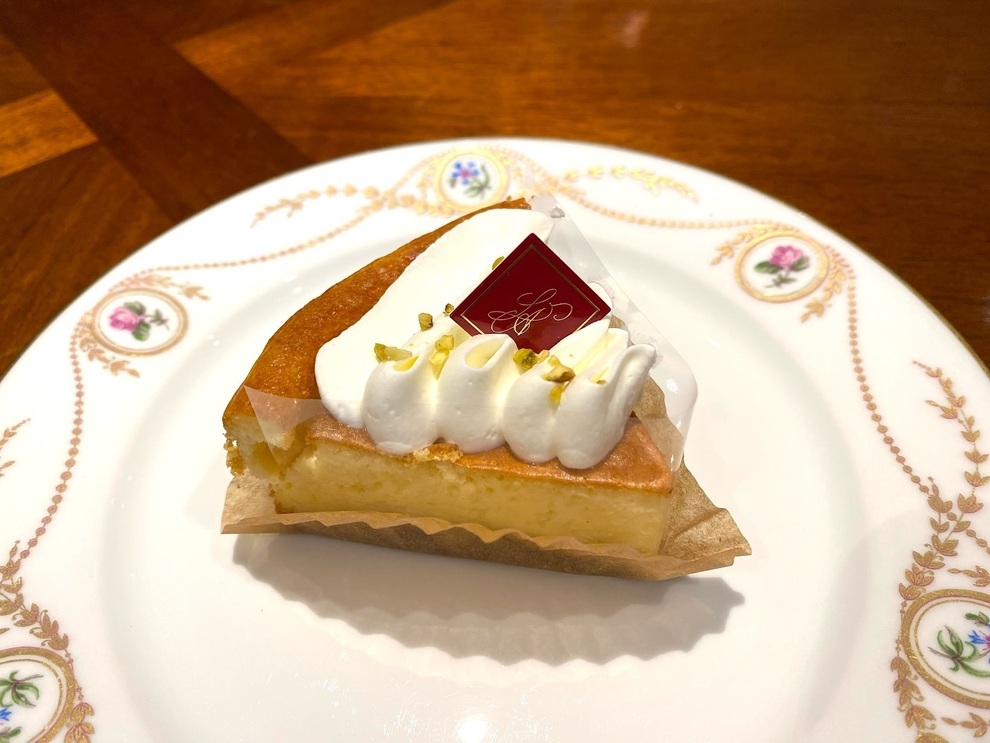 ベイクドチーズケーキ