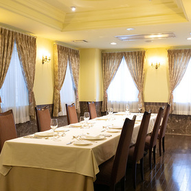 パーティー会場内観