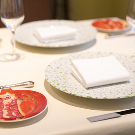 パーティー会場内観