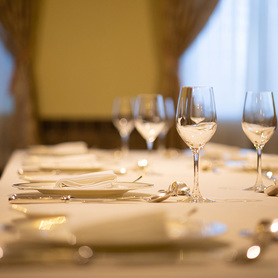 パーティー会場内観